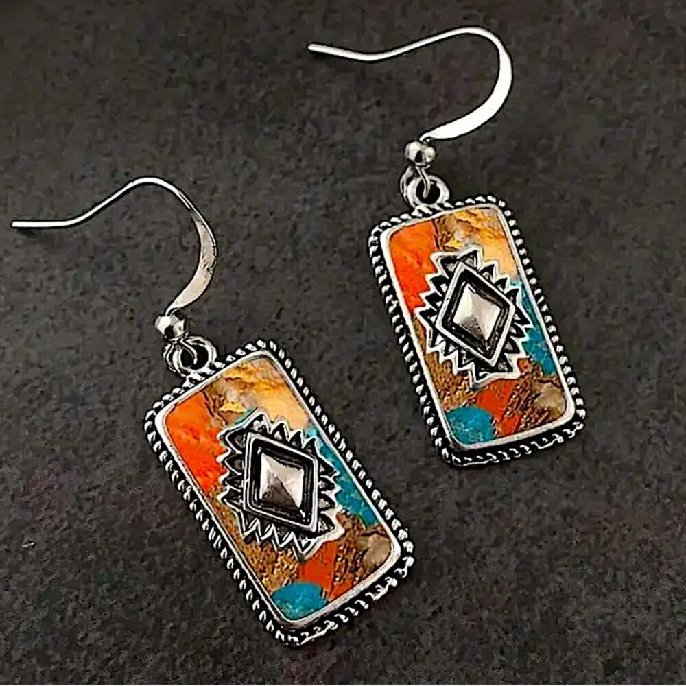 Silver Western Motif Aztec Boho Dangle Earrings - Picture 4 of 6